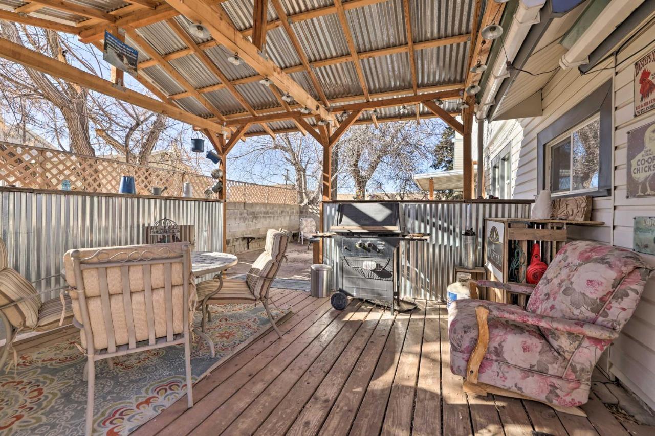 Cozy And Vintage Cedar City Apartment With Fire Pit! Exteriör bild