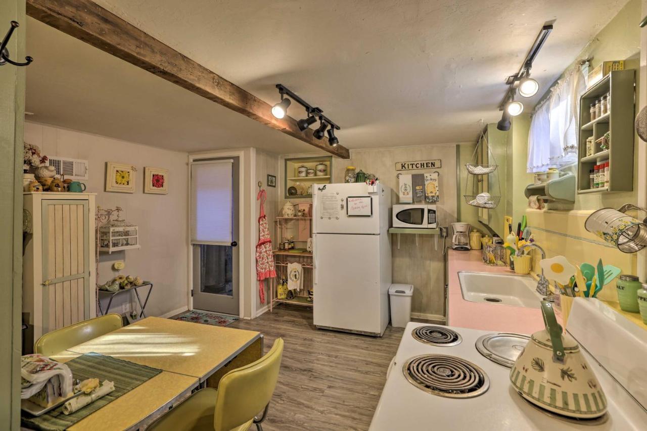Cozy And Vintage Cedar City Apartment With Fire Pit! Exteriör bild